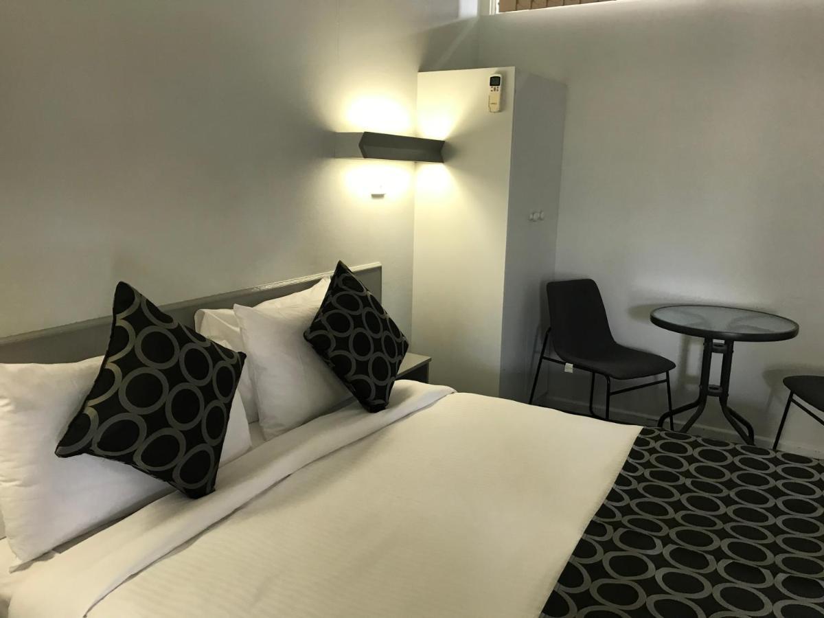 Coffs Shearwater Motel Кофс-Харбор Экстерьер фото