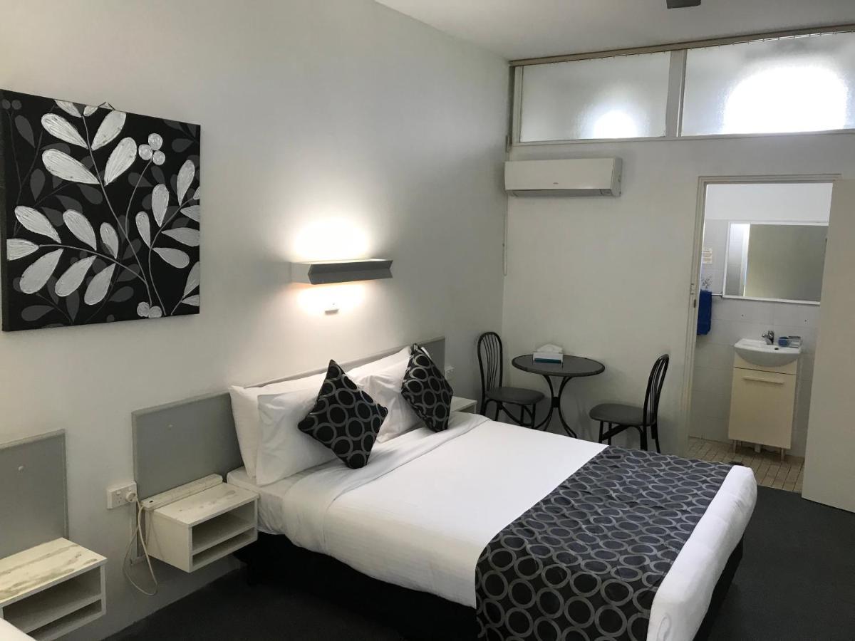 Coffs Shearwater Motel Кофс-Харбор Экстерьер фото