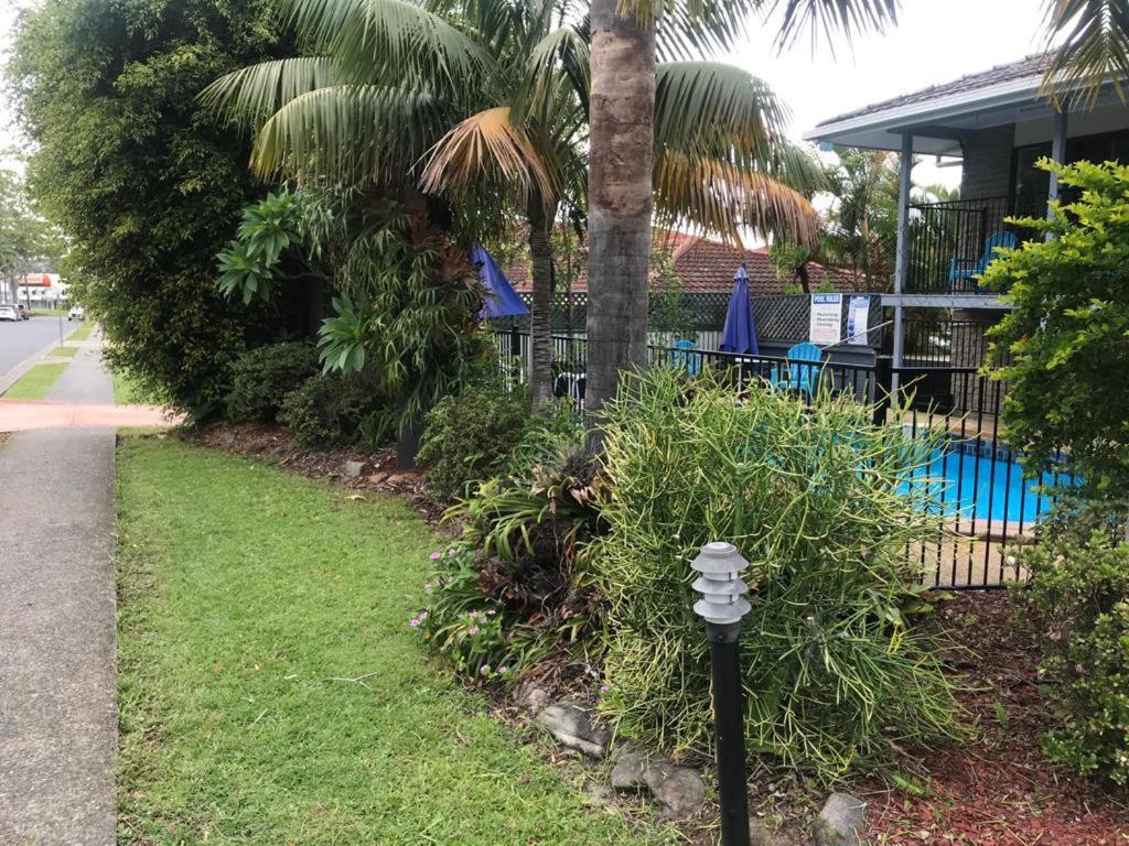 Coffs Shearwater Motel Кофс-Харбор Экстерьер фото